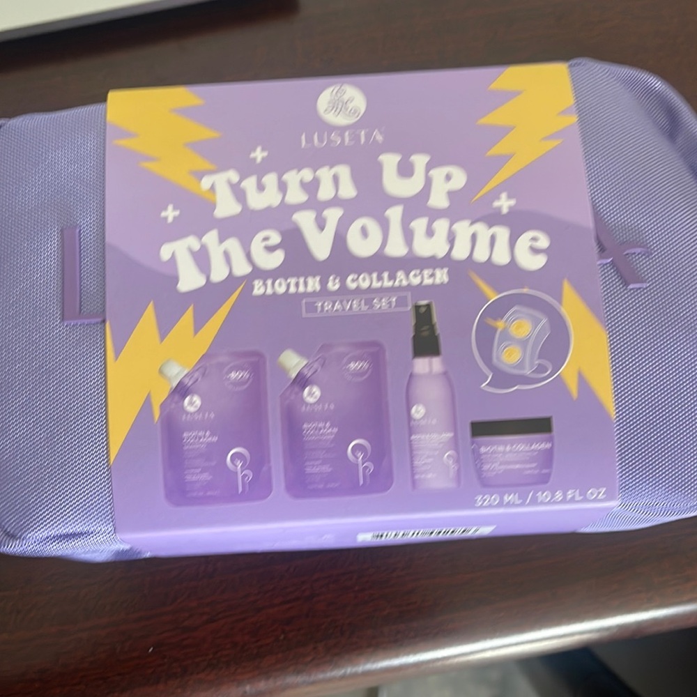 Luseta turn up the volume‎